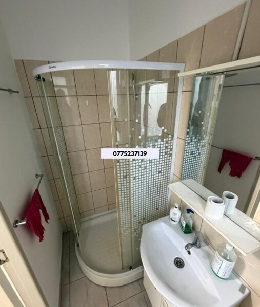 Basarabia, Arena Nationala, Mega Mall